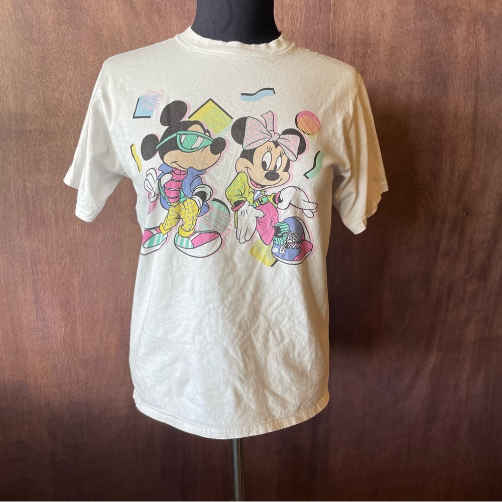 Vintage 90’s Disney Micky and Minnie Geometric T-Shirt